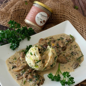 Rucola-Semmelknödel mit Shiitake-Rahmpilzen