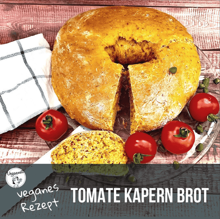 Mittelmeerkranz – Tomate-Kapern-Brot mit Kräutern der Provence